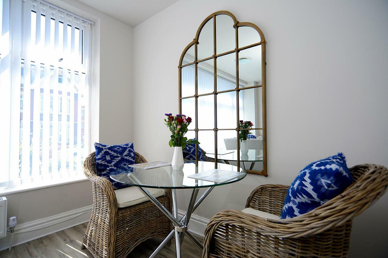 Twelve Apartments Blackpool Ngoại thất bức ảnh