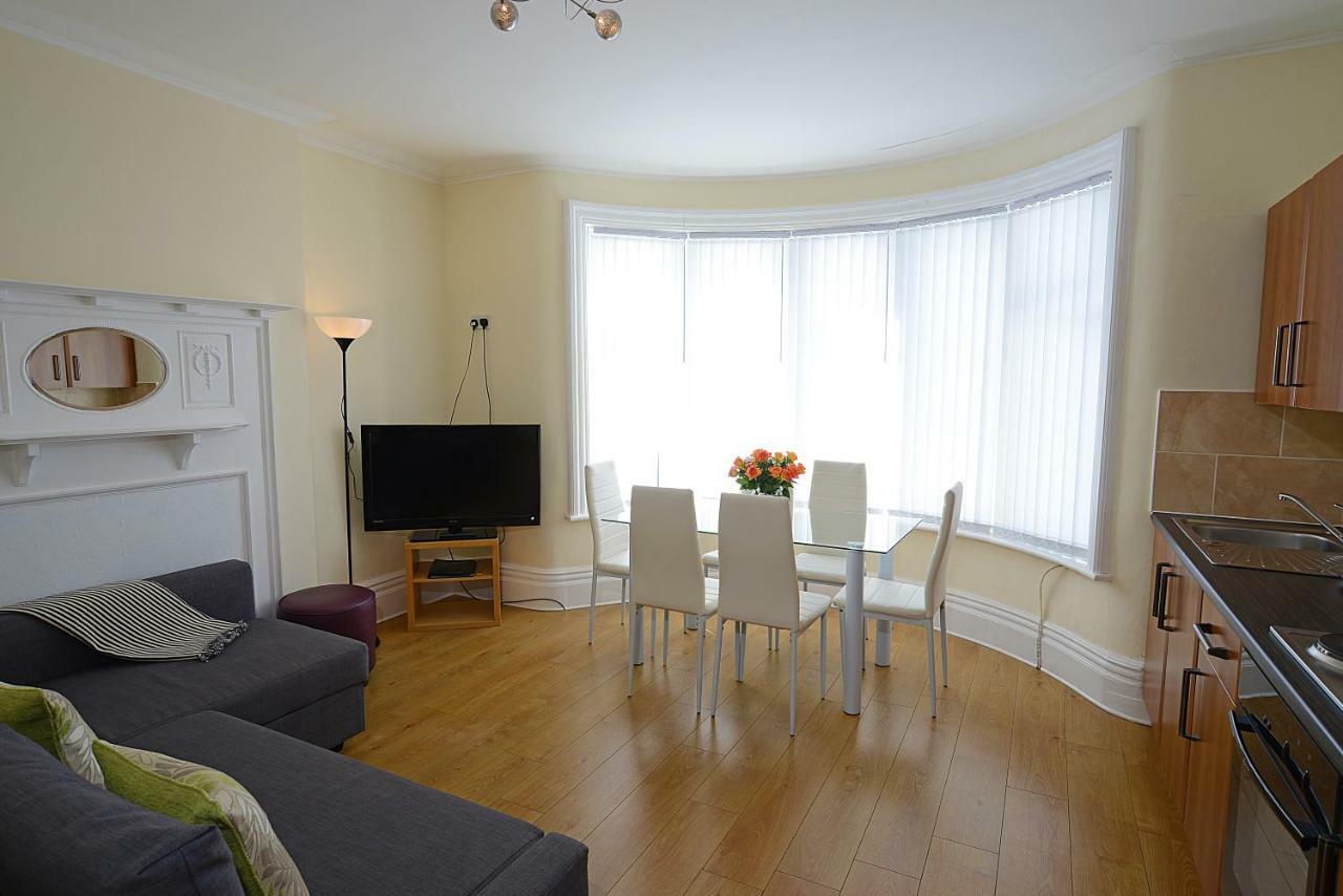 Twelve Apartments Blackpool Ngoại thất bức ảnh