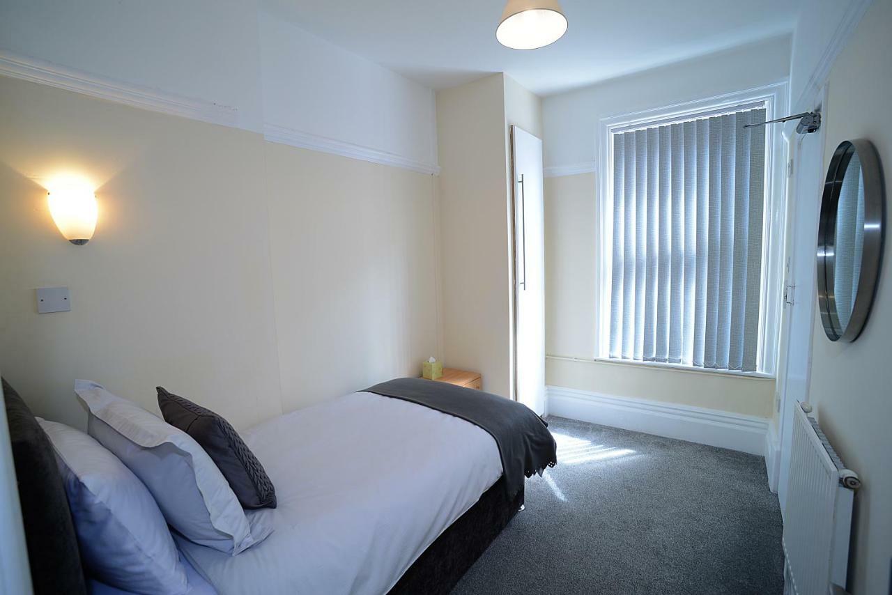 Twelve Apartments Blackpool Ngoại thất bức ảnh