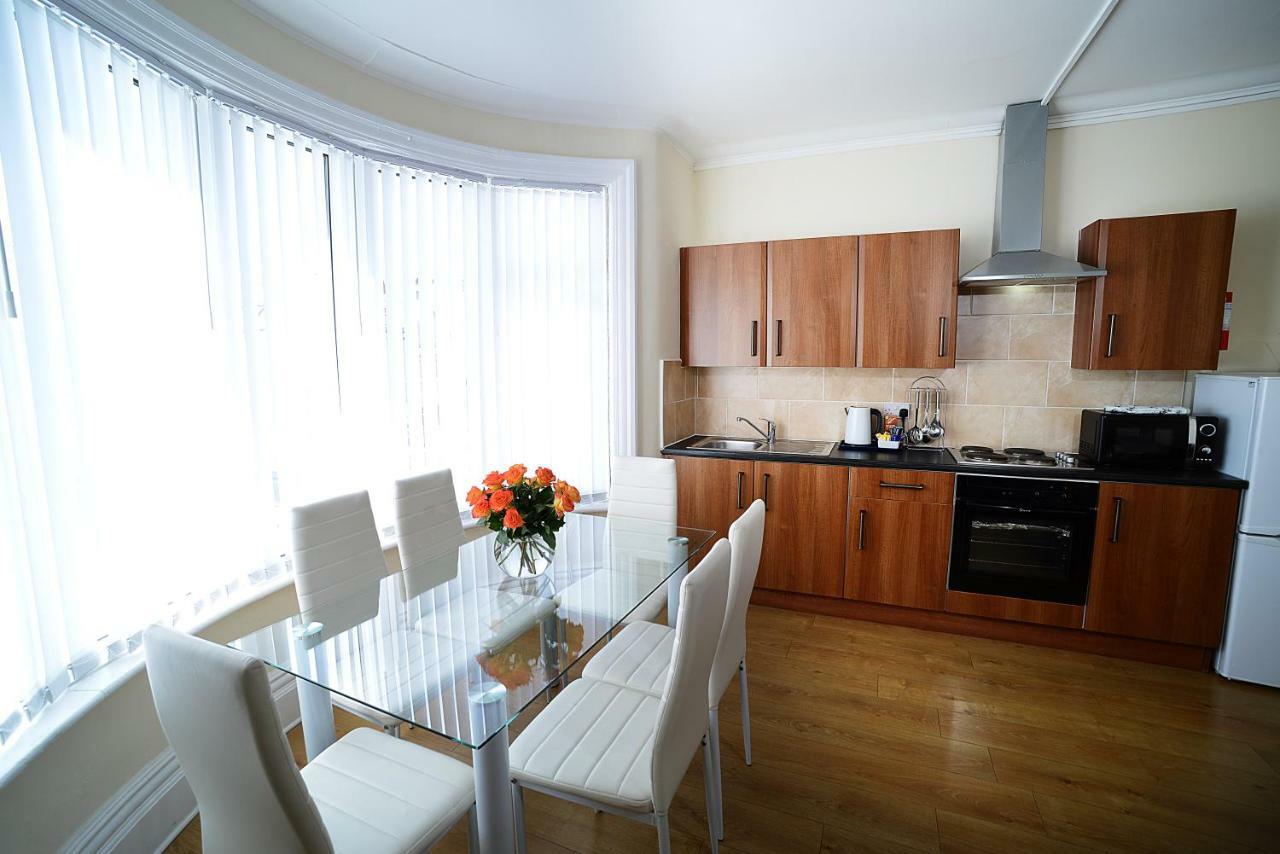 Twelve Apartments Blackpool Ngoại thất bức ảnh
